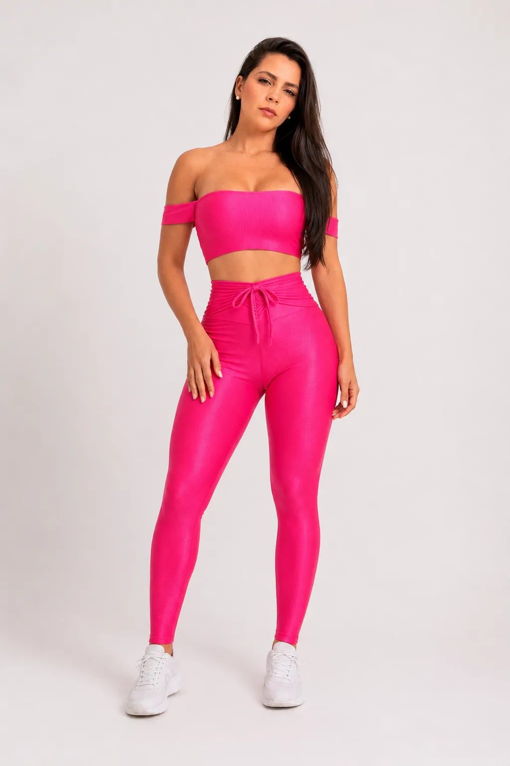 Conjunto Fitness com top Ciganinha e calça com empina bumbum Soul  Halea