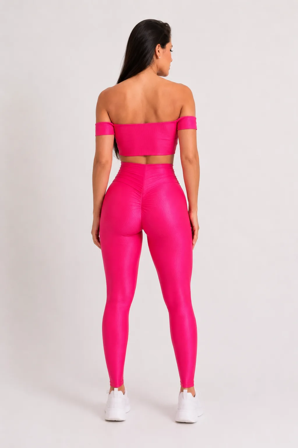 Conjunto Fitness com top Ciganinha e calça com empina bumbum Soul  Halea